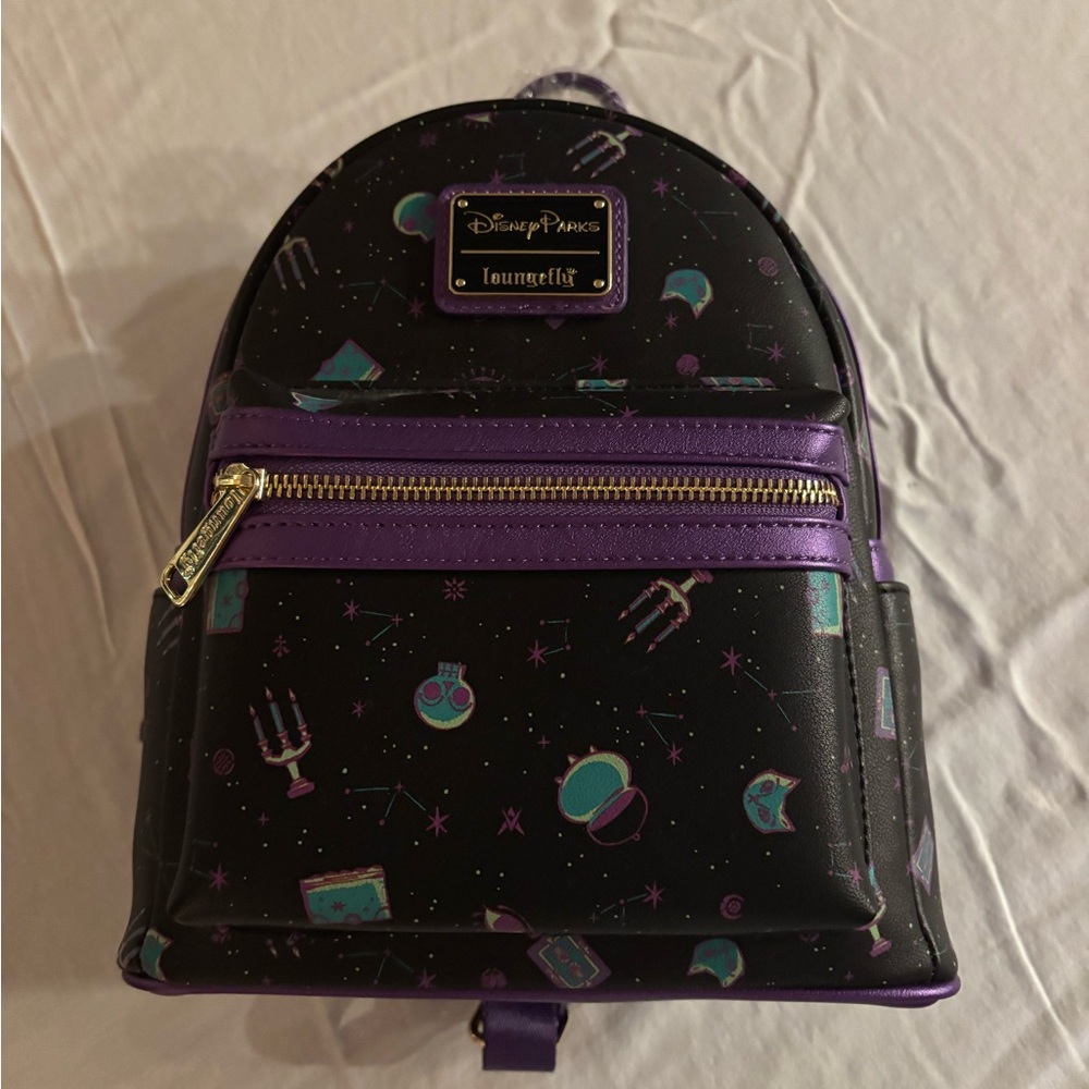 Loungefly Backpack NWT 🖤
